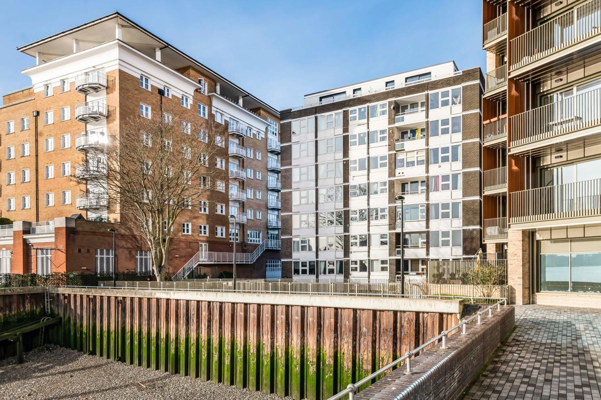 Stunning Massive Bedroom +Direct Thames River View 런던 외부 사진
